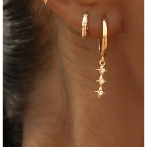 Celestial Gold Tiny Huggie Hoop Earrings Star Engraved Cubic Zirconia Dainty - Picture 1 of 10